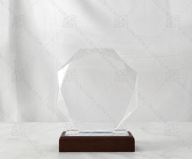 Pure Eclipse Octagonal Timber Crystal