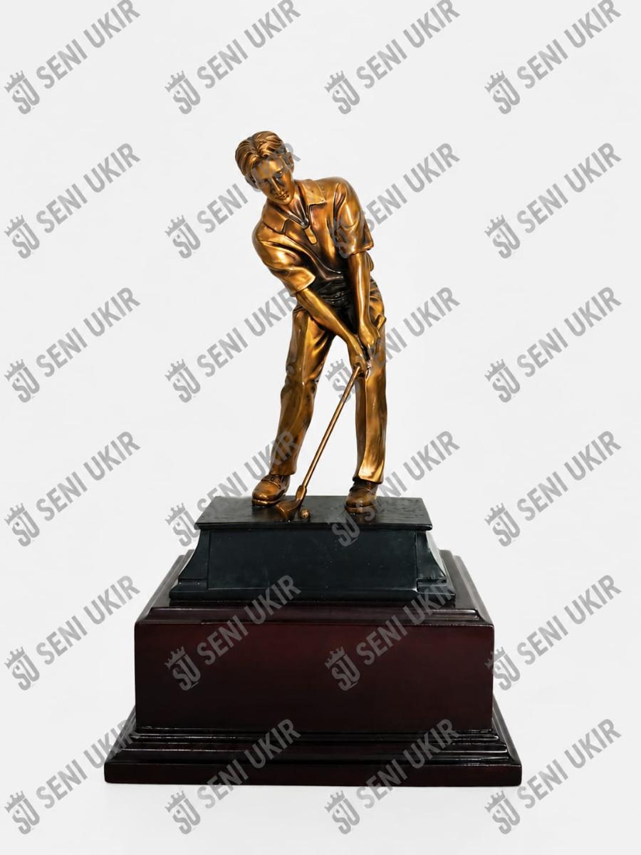 The Master Putting: Bronze Elite Golf Trophy